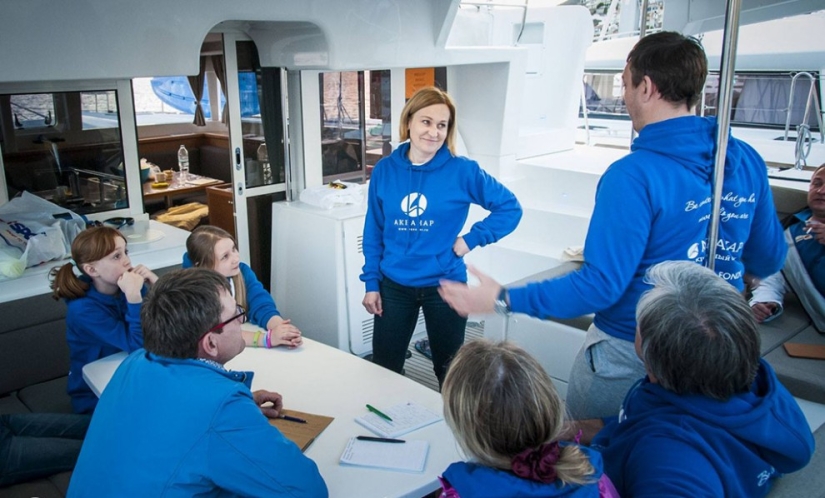 Mortals are not allowed in: what happens on yacht luxury cruises