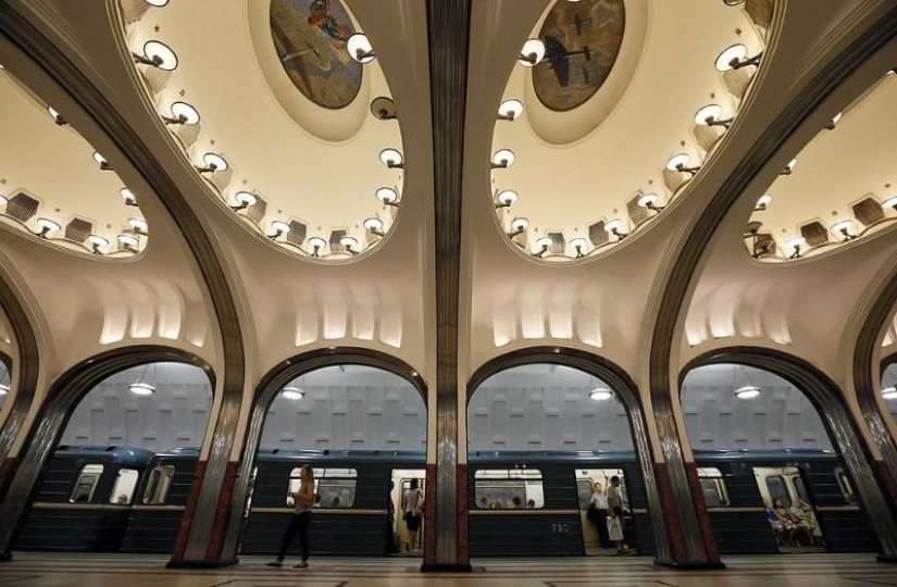 Moscow metro through the eyes of a foreigner