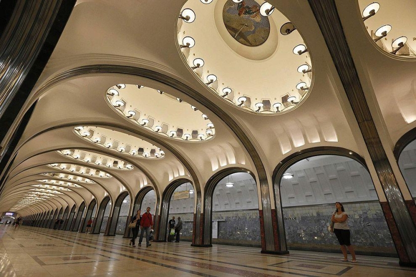 Moscow metro through the eyes of a foreigner