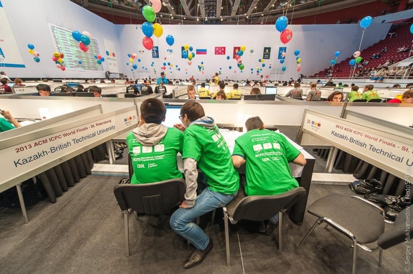 Most Intellectual Competition: World Programming Championship