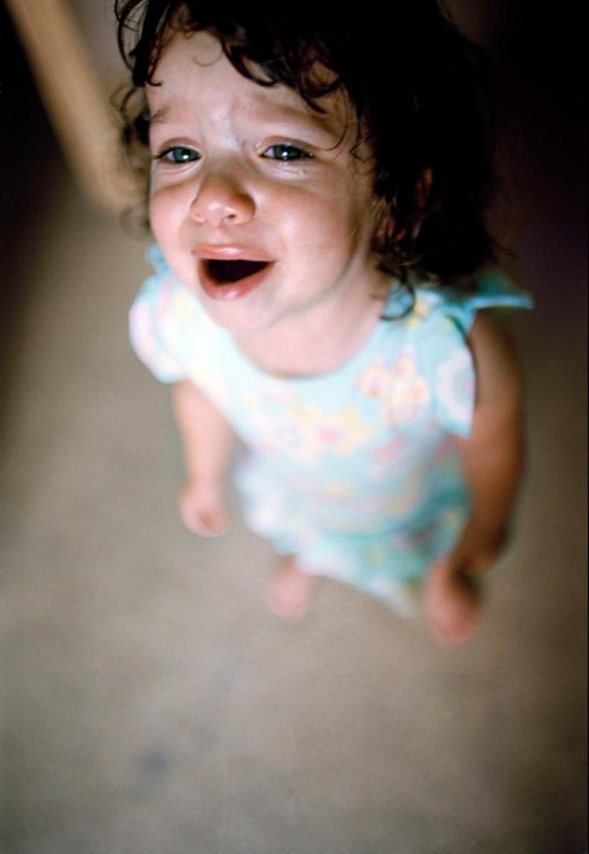 Motherhood through the lens of Elinor Carucci Motherhood through the lens of Elinor Carucci