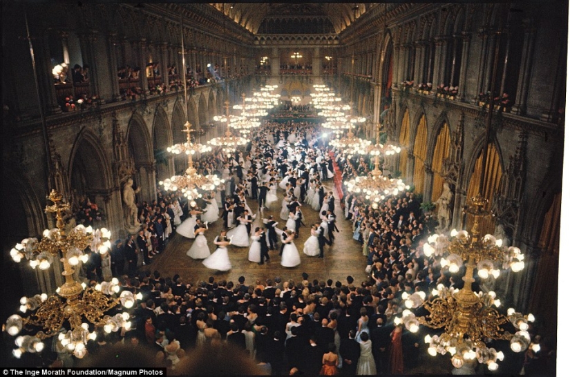 Mouth-watering photos of XX century style icons by Inge Morat