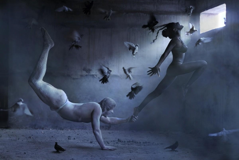 Movimiento congelado en las fotografías de Ravshania Azule Movimiento congelado en las fotografías de Ravshania Azule