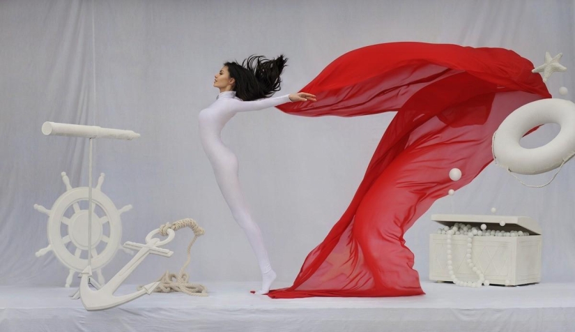 Movimiento congelado en las fotografías de Ravshania Azule Movimiento congelado en las fotografías de Ravshania Azule