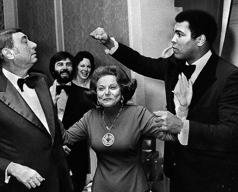 Muhammad Ali, one of the greatest boxers in the history of sports, has died in the USA Muhammad Ali, one of the greatest boxers in the history of sports, has died in the USA