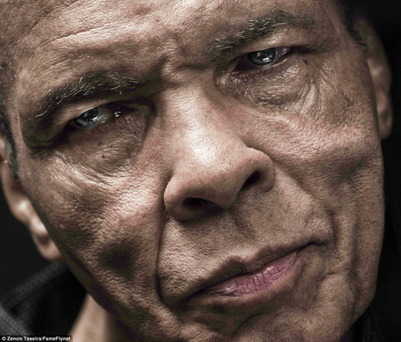 Muhammad Ali's last photo shoot after 32 years of Parkinson's disease Muhammad Ali's last photo shoot after 32 years of Parkinson's disease