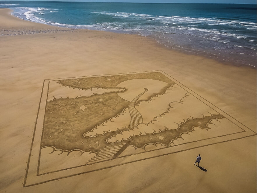 My 12 Beach Sand Drawings That Are Between 30 And 100 Meters Wide My 12 Beach Sand Drawings That Are Between 30 And 100 Meters Wide