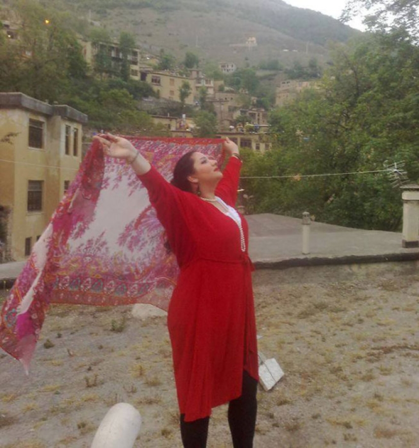 My Hidden Freedom: Iranian women rip off hijabs My Hidden Freedom: Iranian women rip off hijabs