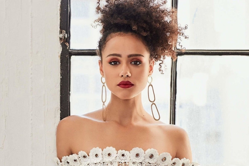Nathalie Emmanuel: su belleza hará que cualquiera pierda la cabeza