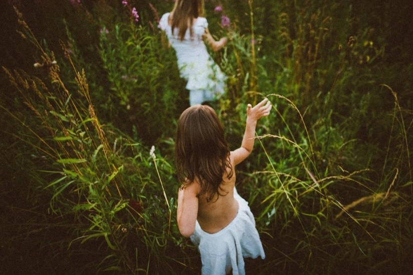 Naughty childhood in the countryside Naughty childhood in the countryside