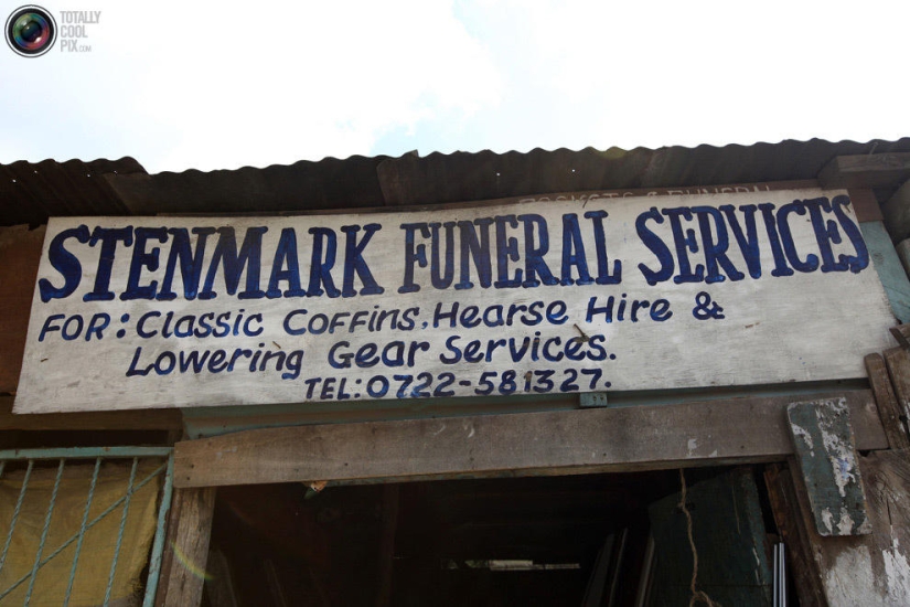 Negocio funerario en África