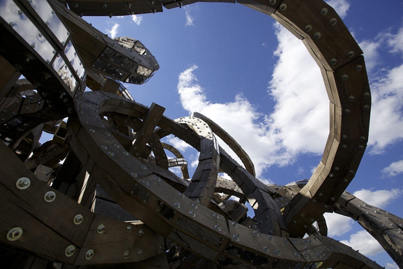 Negocio inusual. Nikola Lenivets