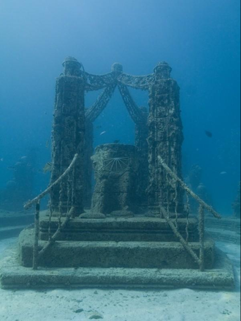 Neptune Memorial: un cementerio submarino frente a la costa de Florida Neptune Memorial: un cementerio submarino frente a la costa de Florida