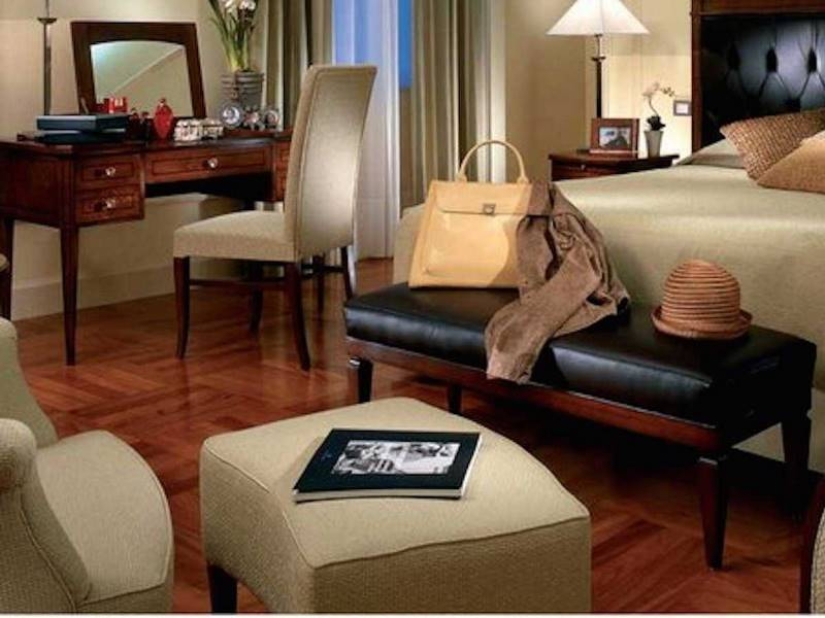 Never trust advertising photos of hotels when going on vacation