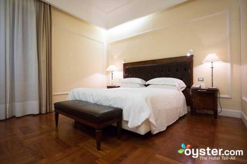 Never trust advertising photos of hotels when going on vacation