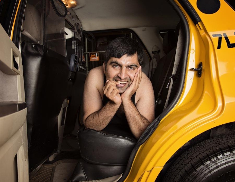 New York taxi drivers pose for anti-glamor calendar