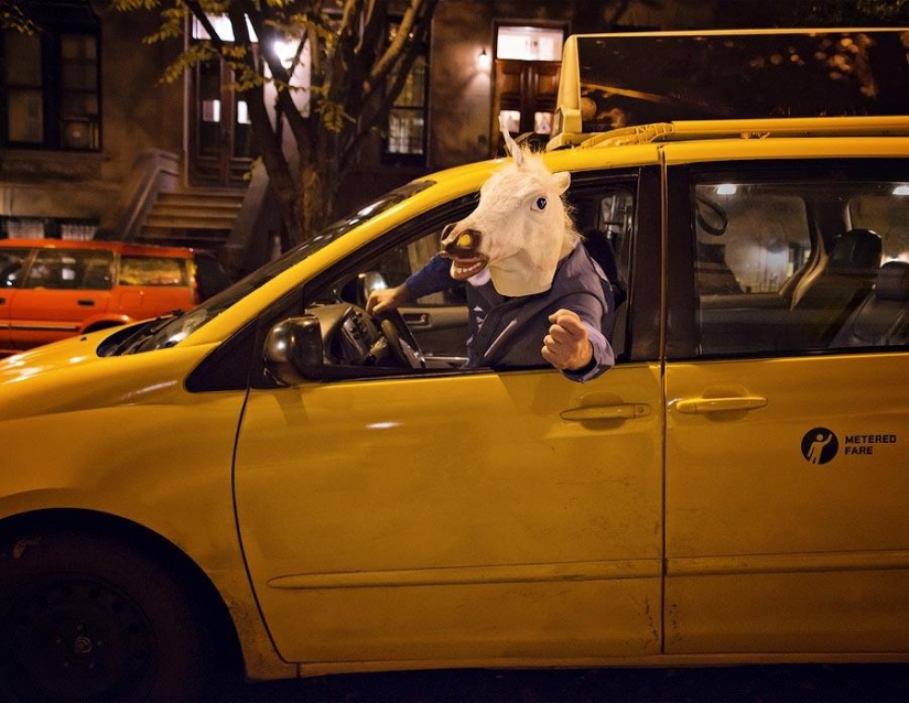 New York taxi drivers pose for anti-glamor calendar