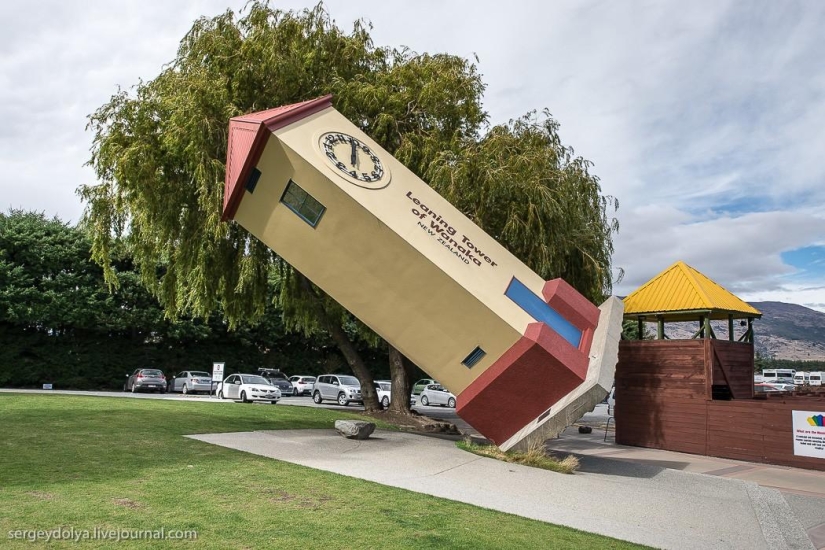 New Zealand. Puzzling World