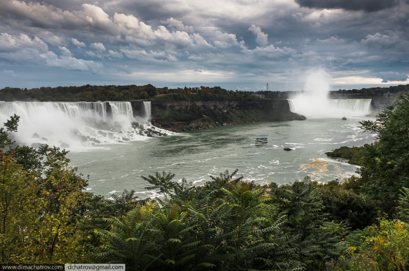 Niagara Falls. Inside view