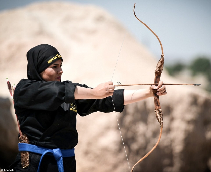 Ninja in hijabs: how iranian women learn martial arts in the desert