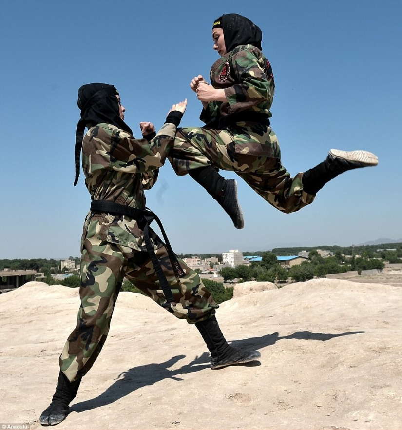 Ninja in hijabs: how iranian women learn martial arts in the desert