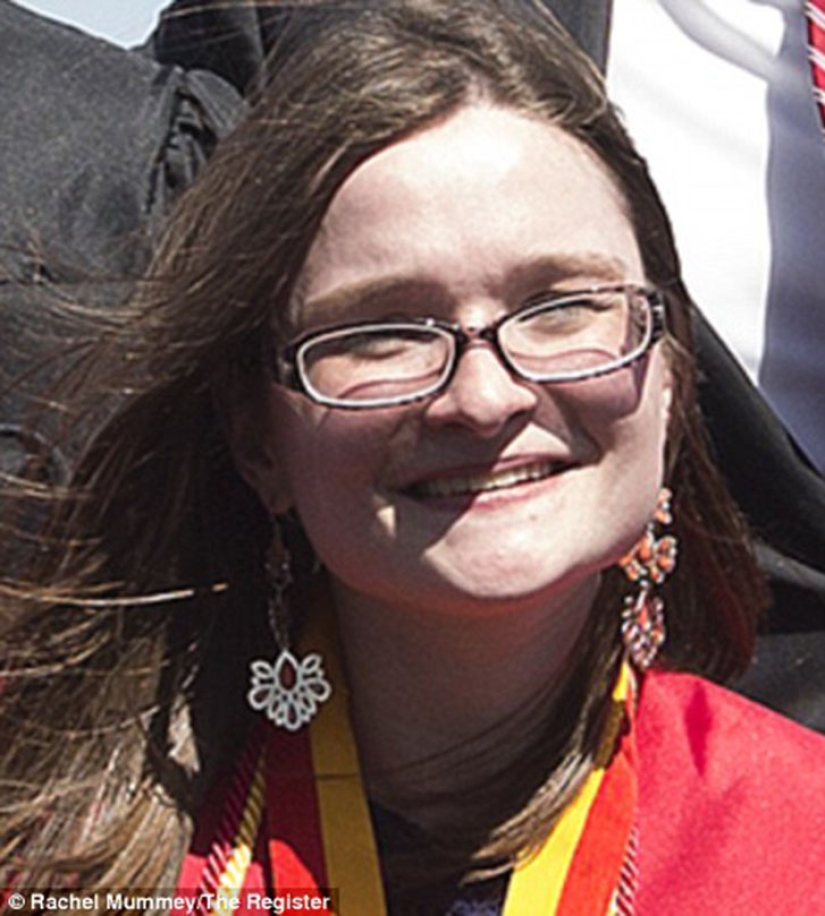 Niños de siete años de los Estados Unidos vivieron para terminar la escuela Niños de siete años de los Estados Unidos vivieron para terminar la escuela