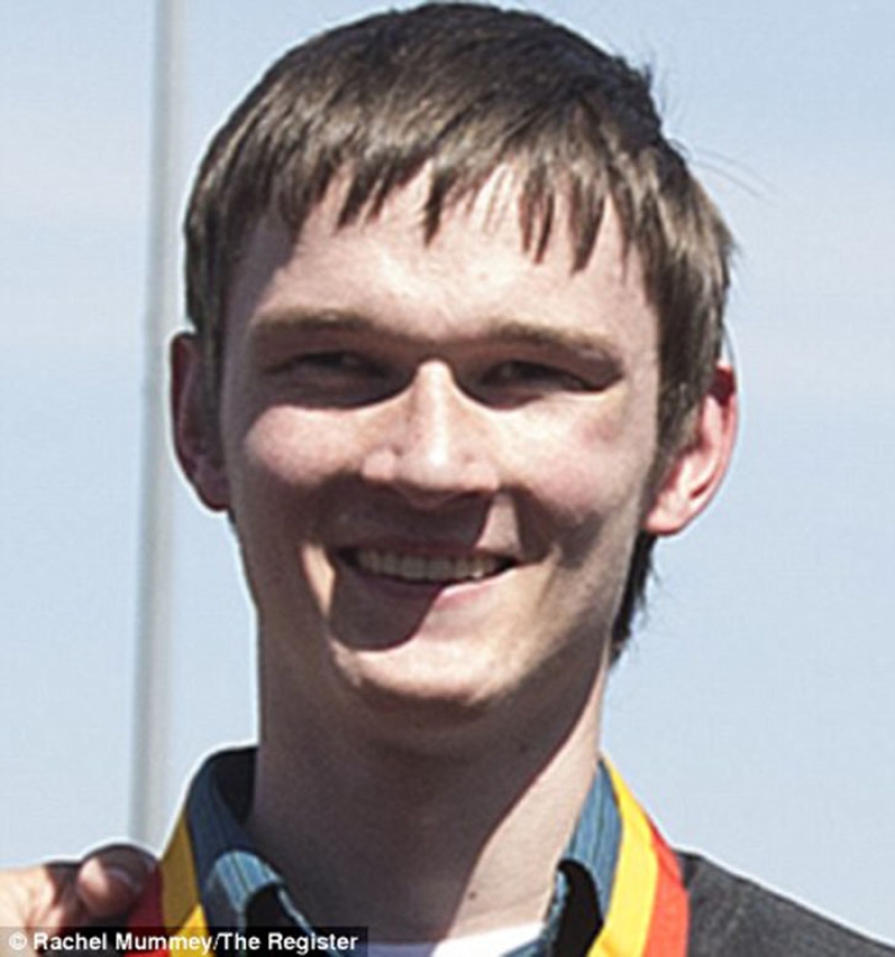 Niños de siete años de los Estados Unidos vivieron para terminar la escuela Niños de siete años de los Estados Unidos vivieron para terminar la escuela