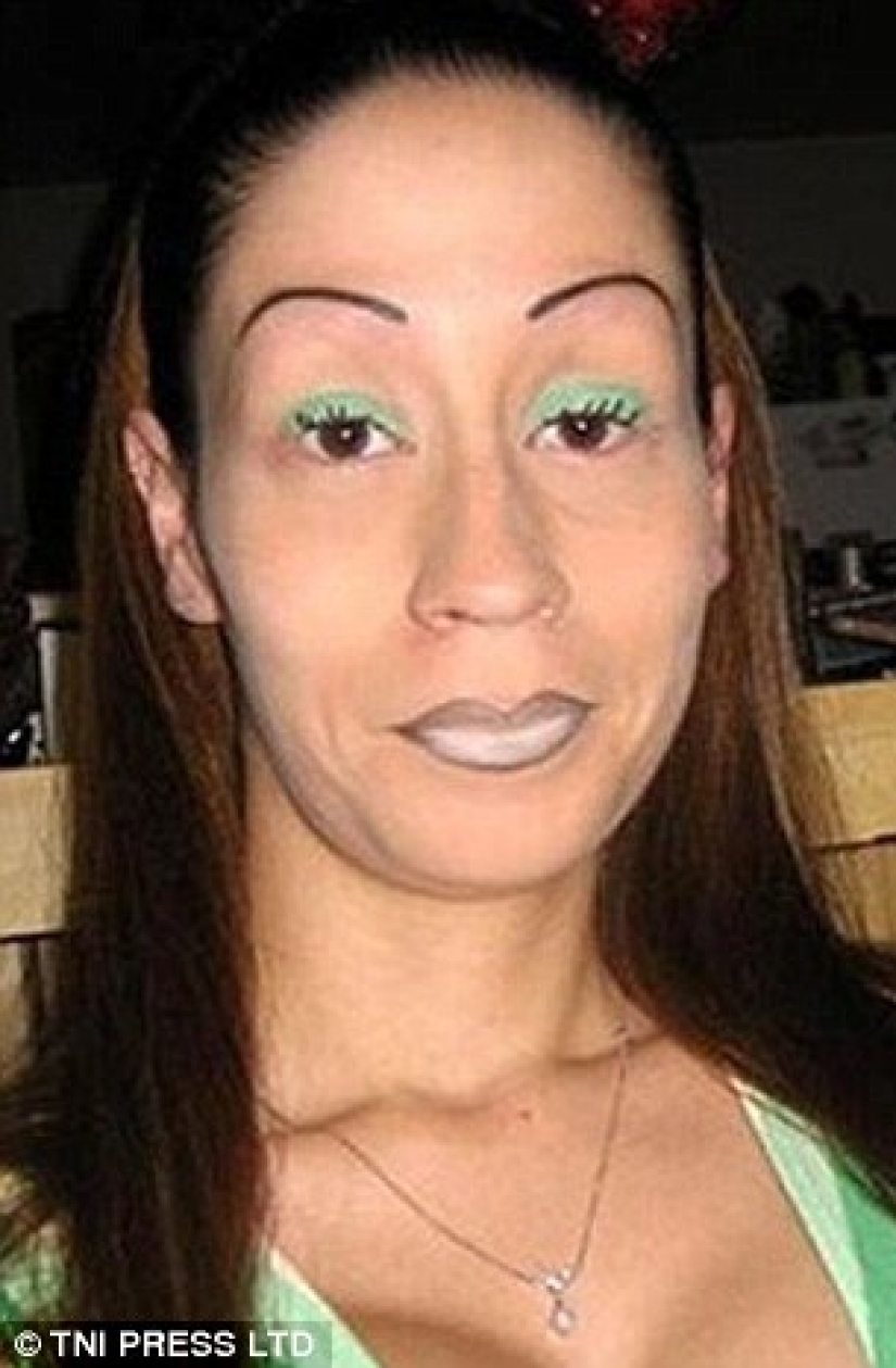 No hay historia más triste en el mundo que la historia de las cejas y las pinzas No hay historia más triste en el mundo que la historia de las cejas y las pinzas