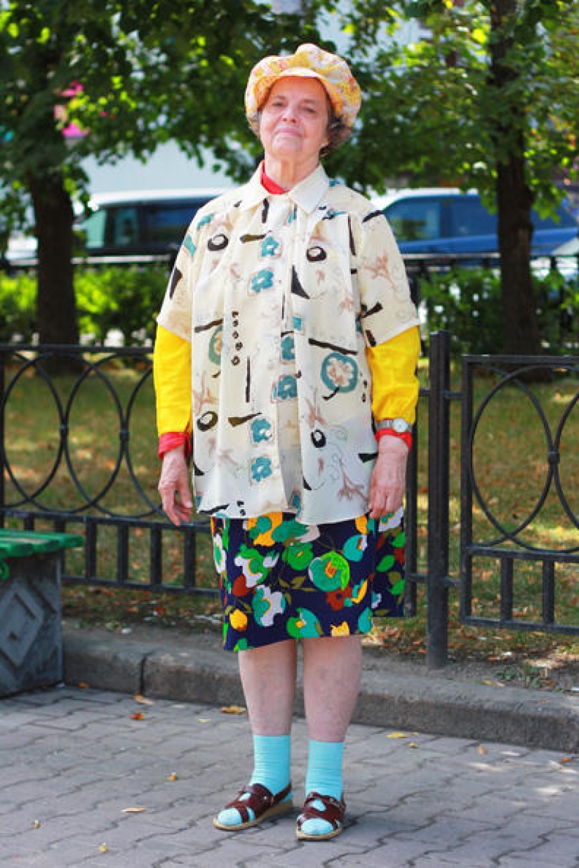 No matter what: stylish Russian pensioners