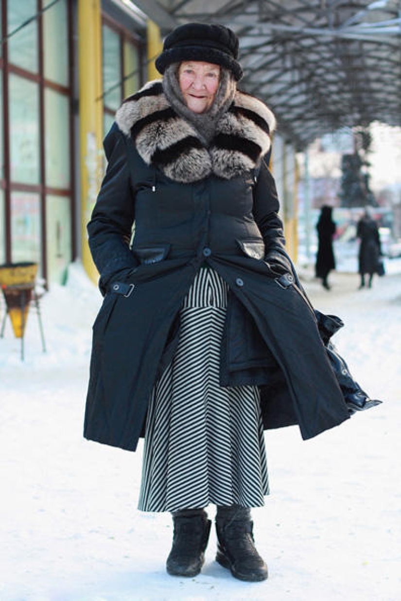 No matter what: stylish Russian pensioners