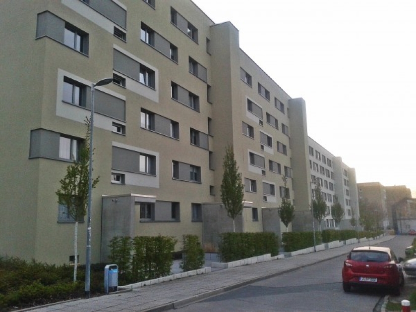 No se puede demoler, reparar: cómo los alemanes convierten su "Khrushchevki" en una vivienda digna