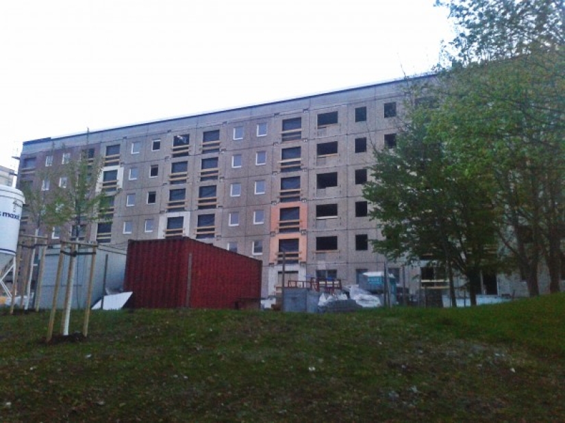 No se puede demoler, reparar: cómo los alemanes convierten su "Khrushchevki" en una vivienda digna