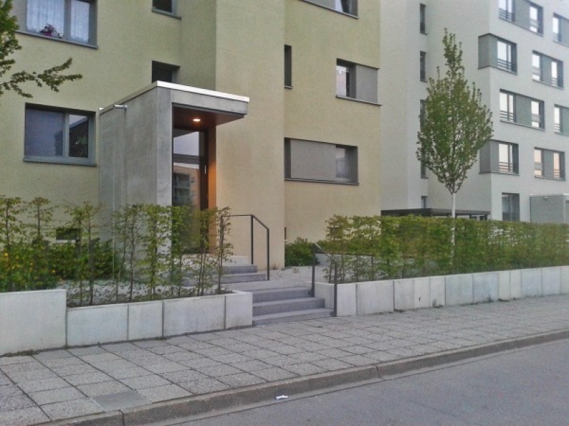 No se puede demoler, reparar: cómo los alemanes convierten su "Khrushchevki" en una vivienda digna