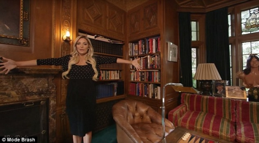 No se puede prohibir vivir ricamente: así luce la mansión del dueño de Playboy valorada en $200 millones No se puede prohibir vivir ricamente: así luce la mansión del dueño de Playboy valorada en $200 millones