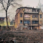 nosotros mismos estamos fuera de lugar