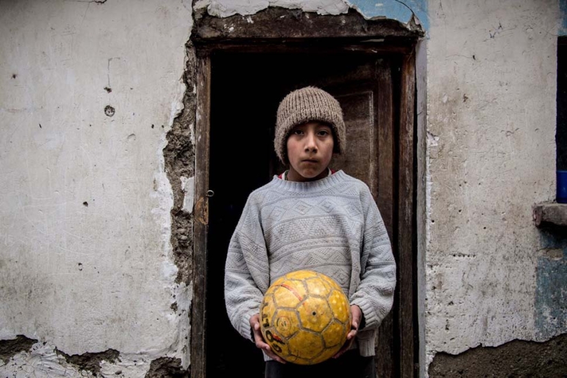 Not a single teddy bear: favorite toys of children from different countries Not a single teddy bear: favorite toys of children from different countries