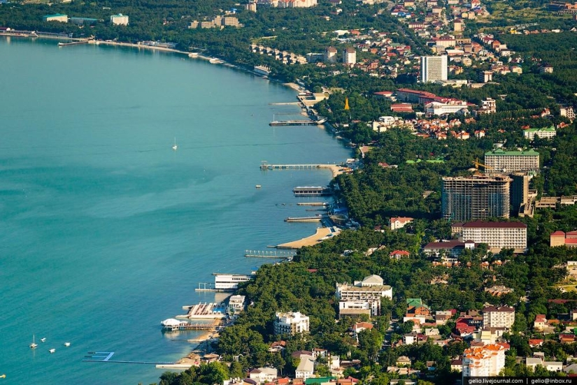 Novorossiysk y Gelendzhik desde una altura