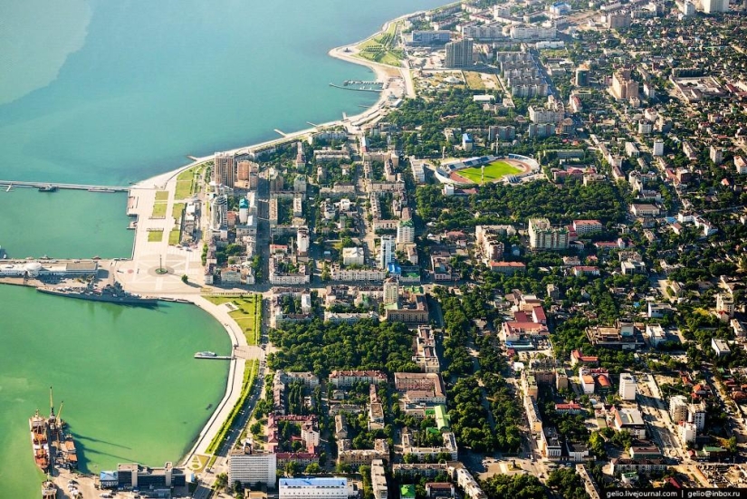 Novorossiysk y Gelendzhik desde una altura