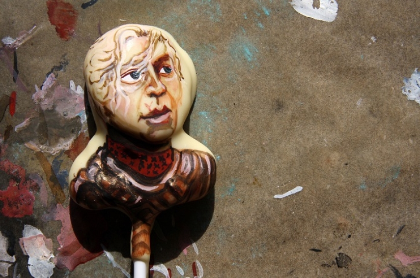 Now you can eat the Mother of Dragons! Now you can eat the Mother of Dragons!