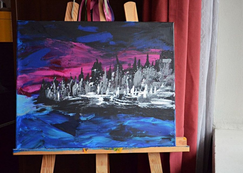 Nude painting: this girl paints pictures with her breasts! Nude painting: this girl paints pictures with her breasts!