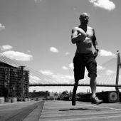 Nunca te rindas o la vida después del ataque de un tiburón