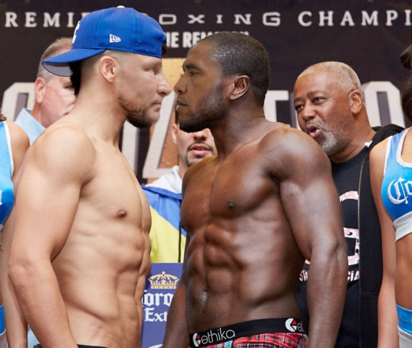 Obama's Scathing look at Putin was at the center of the photojab battle