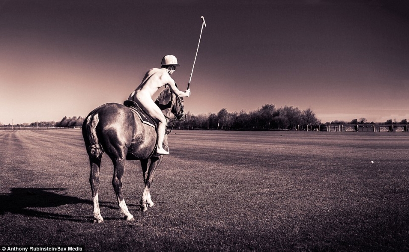 Oh deporte, eres sexo: Estudiantes de equipos deportivos de Cambridge se desnudaron para caridad
