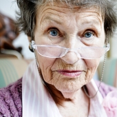 Olor de abuela: 7 razones por las que tu cuerpo huele más fuerte