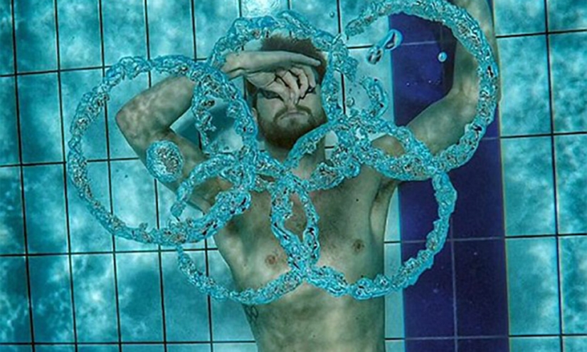 Olympic teams from different countries compete for the funniest post from Rio on social networks