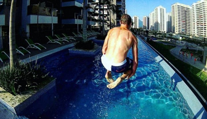 Olympic teams from different countries compete for the funniest post from Rio on social networks