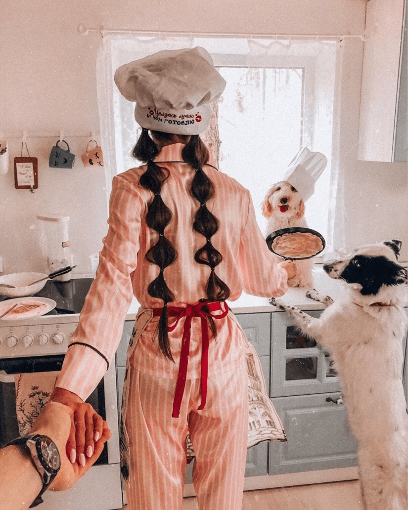 On the way to the kitchen: 30 cool photos of the flash mob "Follow me home"