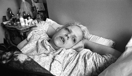 One day burlesque dancer One day burlesque dancer