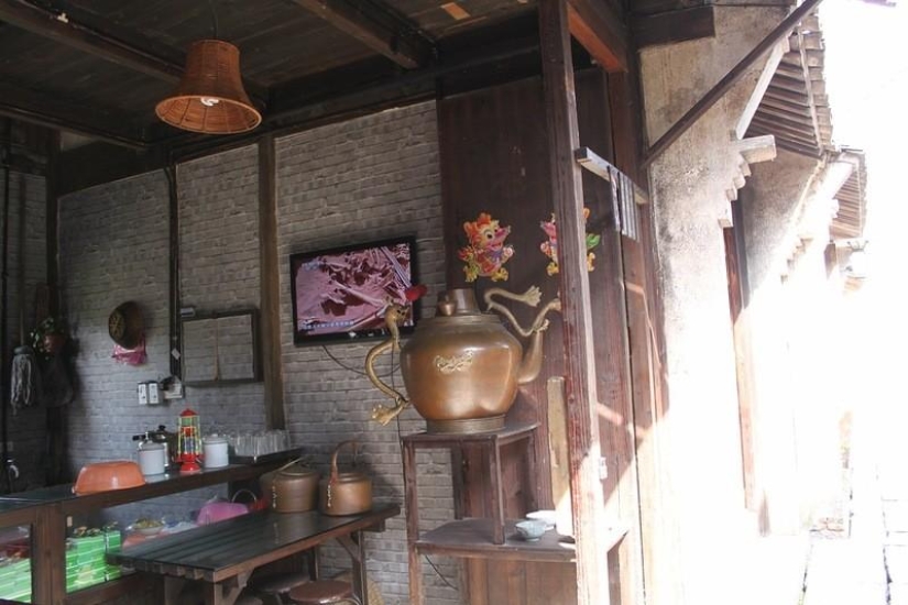 One day in the "Chinese Venice" One day in the "Chinese Venice"