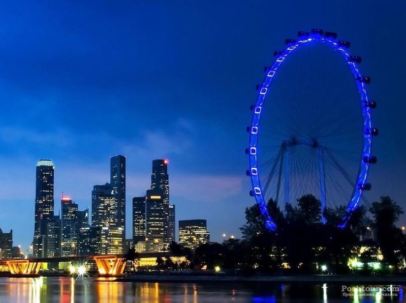 One of the largest Ferris wheels - Lai Shi Yun Zhuan One of the largest Ferris wheels - Lai Shi Yun Zhuan